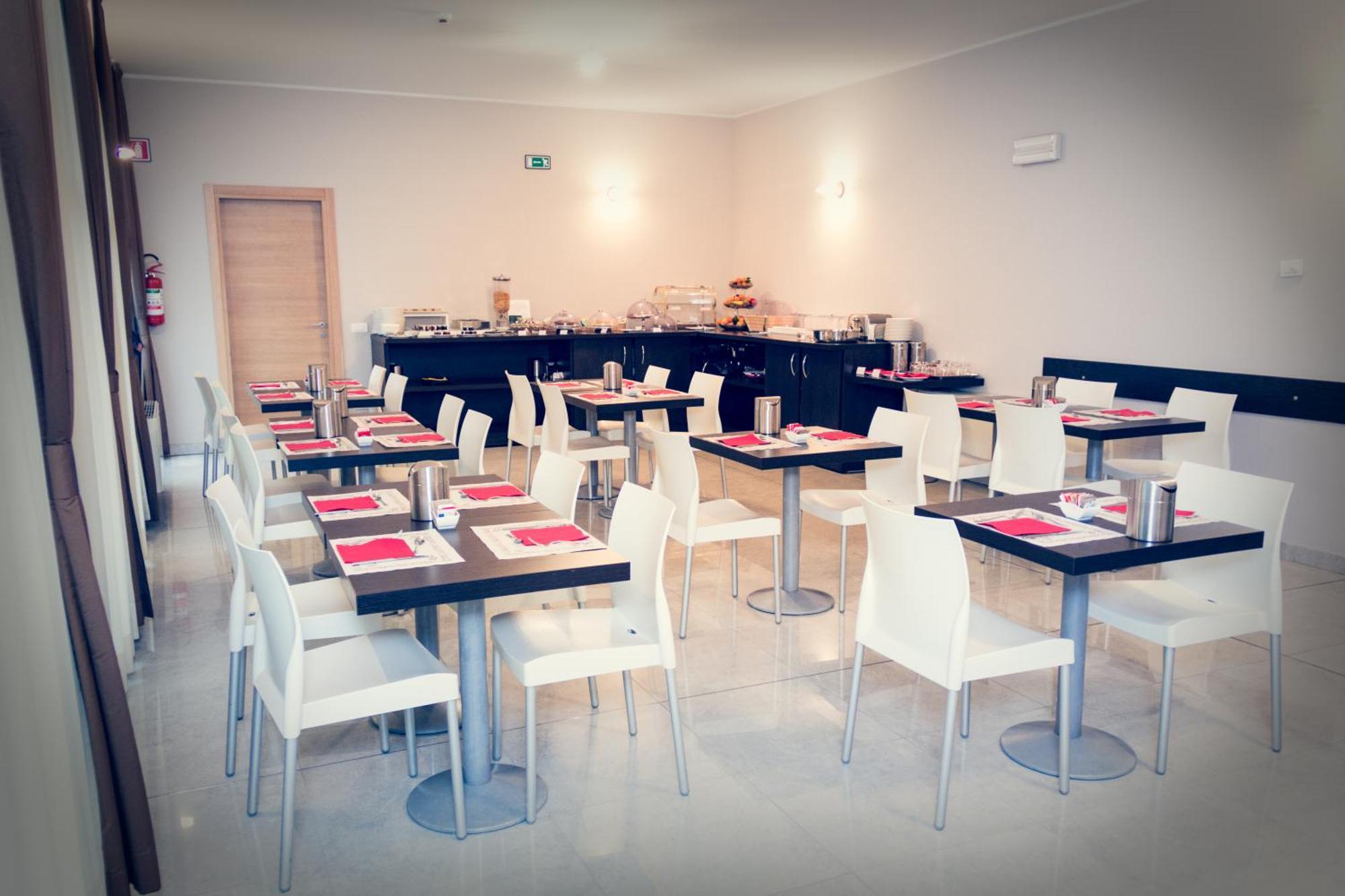 Hotel Don Camillo Brescello Esterno foto