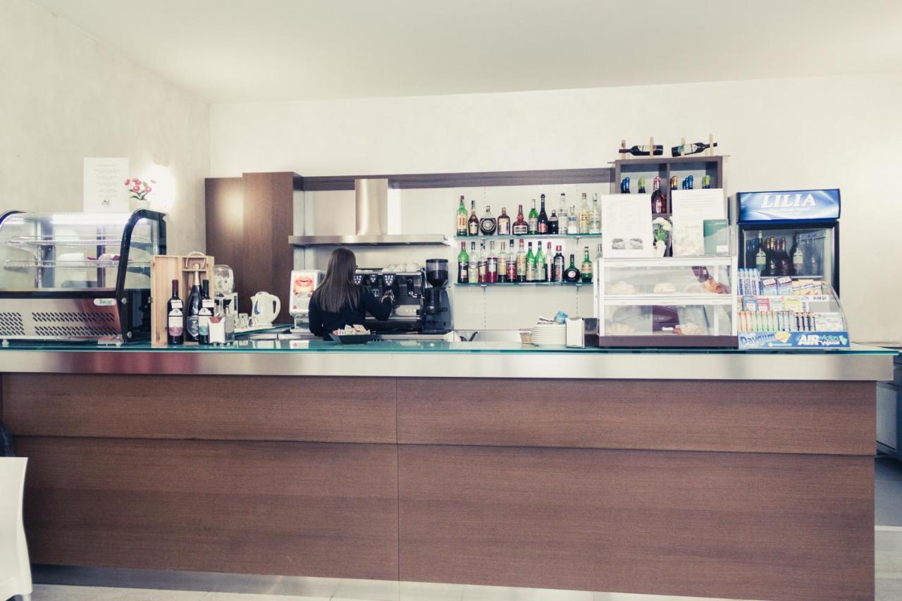 Hotel Don Camillo Brescello Esterno foto